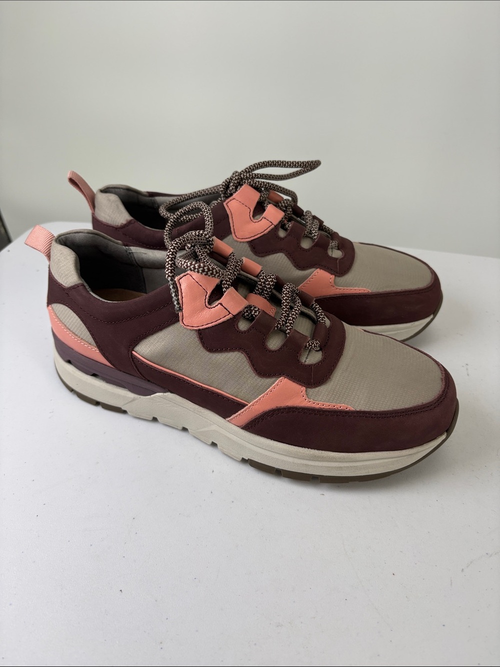 🍯 Rockport Works steel toe, slip resisting, oil resisting sneakers